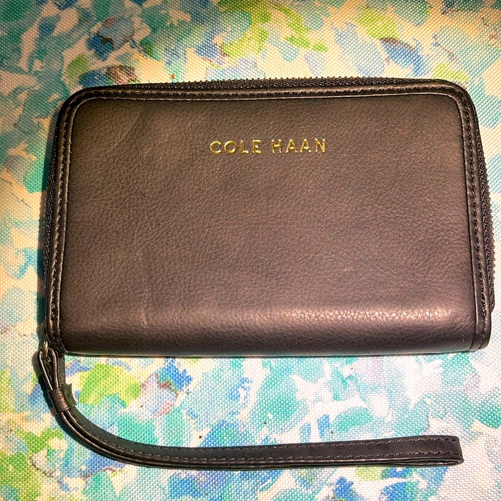 Cole Haan black leather phone wristlet